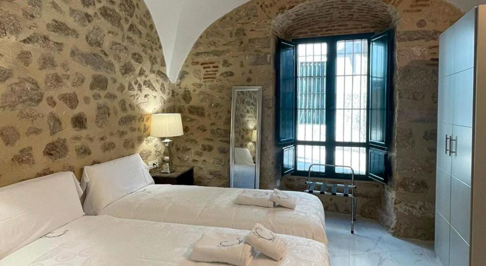 Hotel Rural La Casa De Carlota Montanchez Bagian luar foto