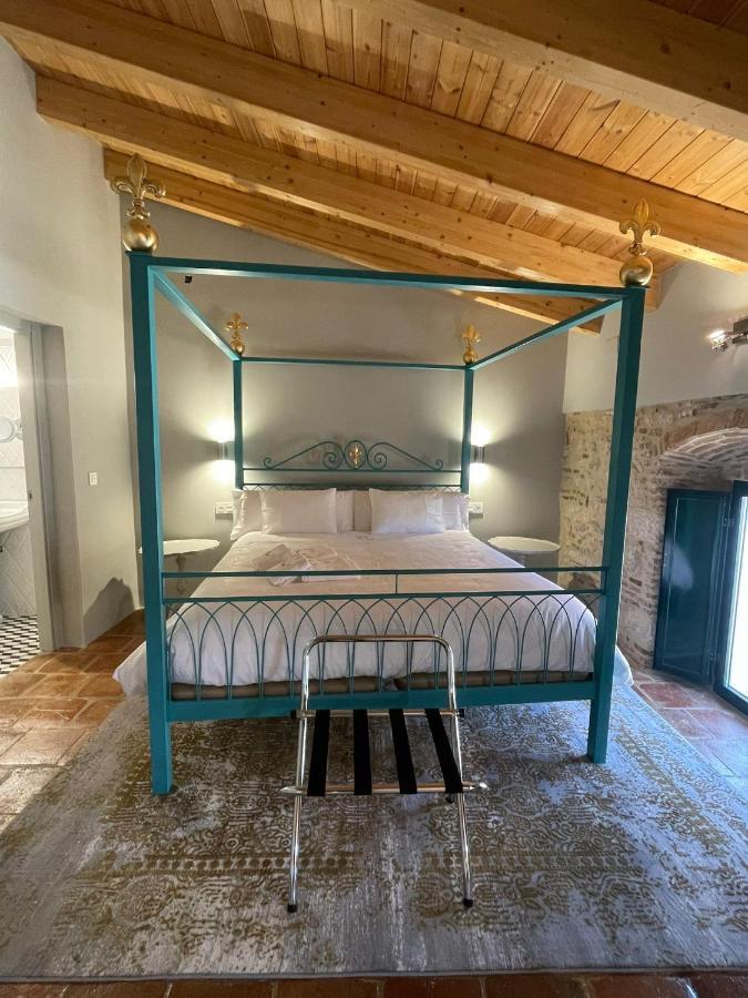 Hotel Rural La Casa De Carlota Montanchez Bagian luar foto
