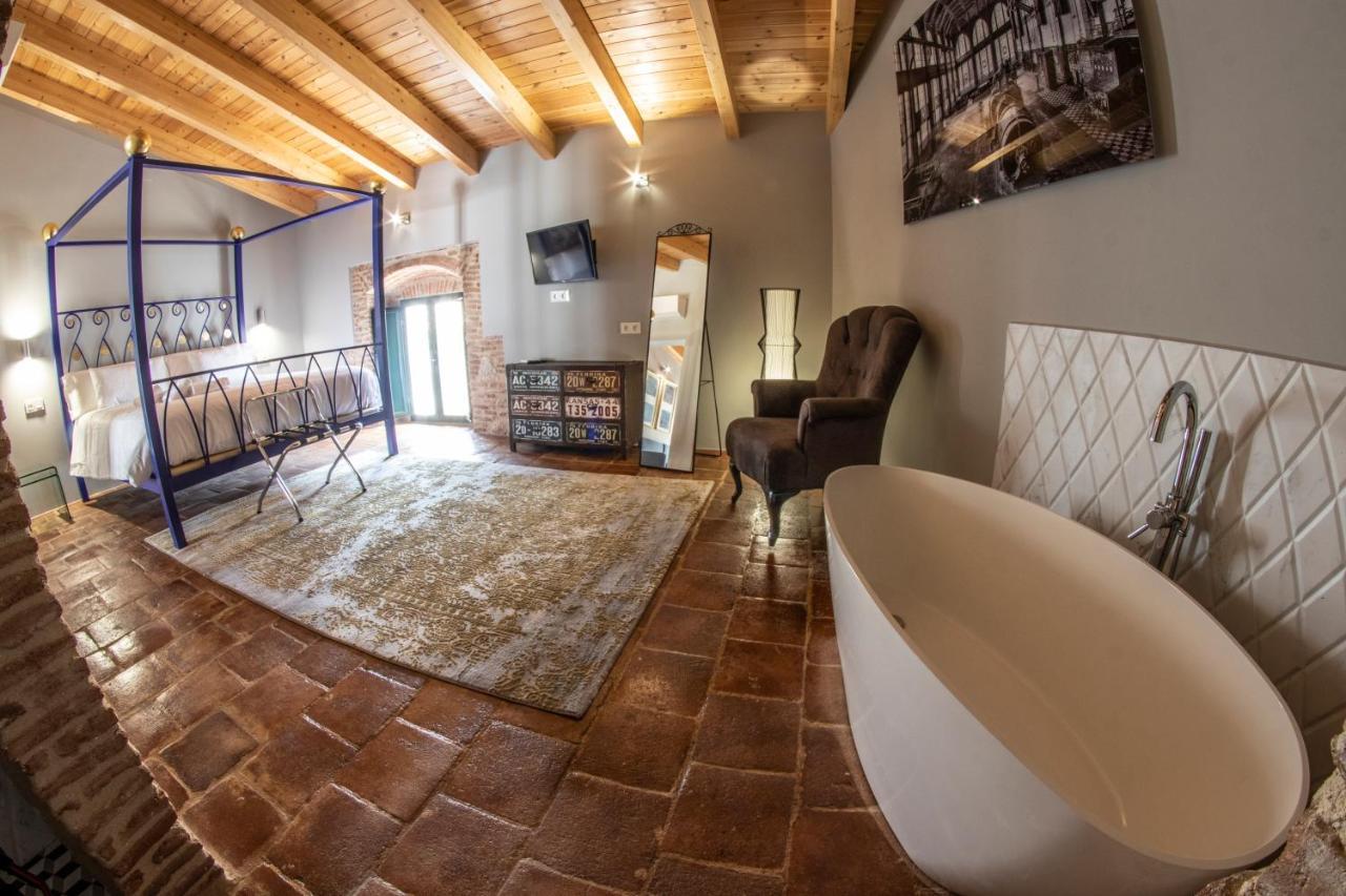 Hotel Rural La Casa De Carlota Montanchez Bagian luar foto